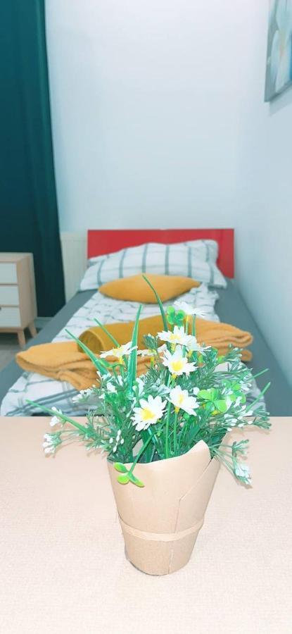 Comfort Triple Room Hn Wenen Buitenkant foto